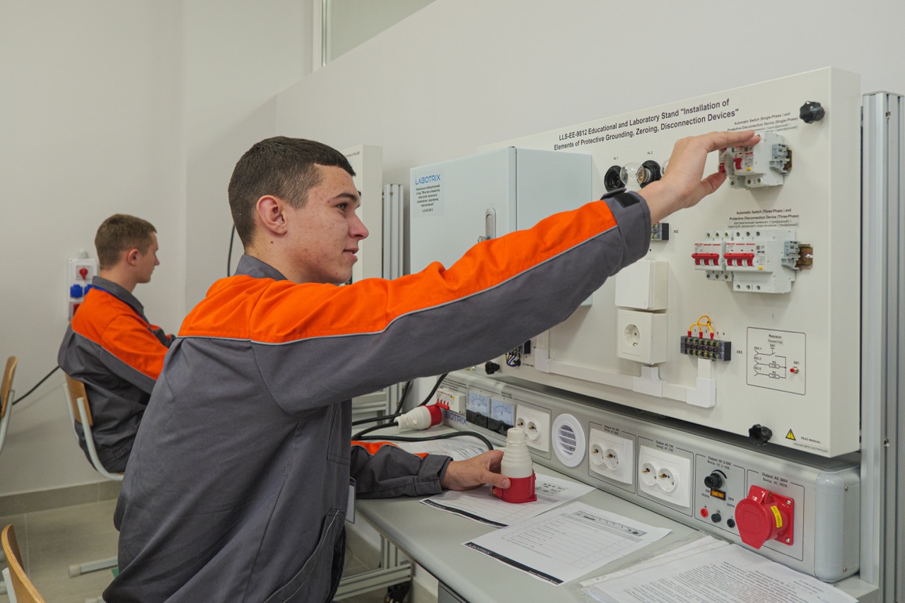 11053281 велике