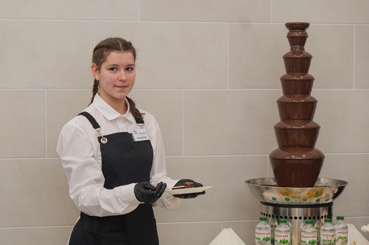 11053392 велике