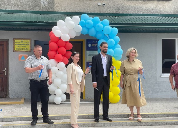 Урочисте відкриття Центру надання соціальних послуг у Вишнівецькій селищній громаді та Молодіжного центру у Почаївській міській громаді Тернопільської області