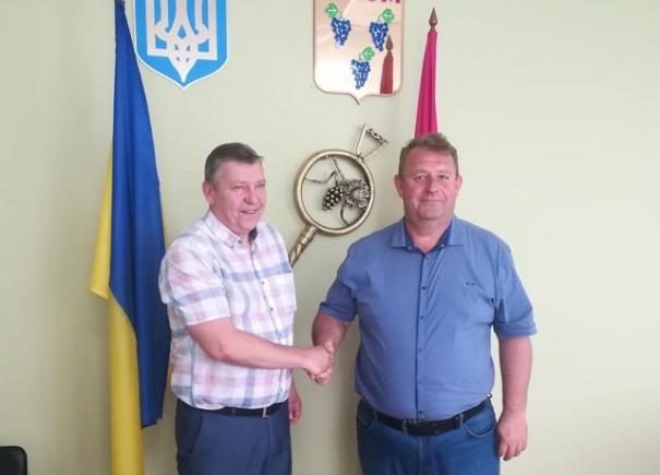 Memorandums on cooperation with local authorities and community representatives on subprojects implementation under USIF VI Project in Lugansk and Kharkiv regions are signed