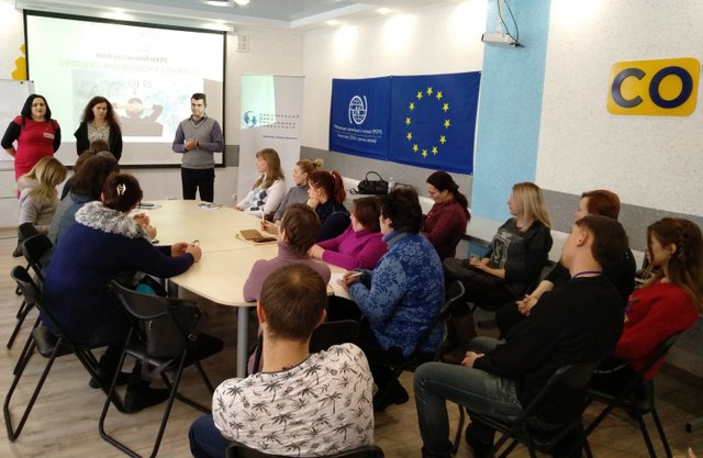 Новий етап програми УФСІ «Гідна праця» у Мелітополі